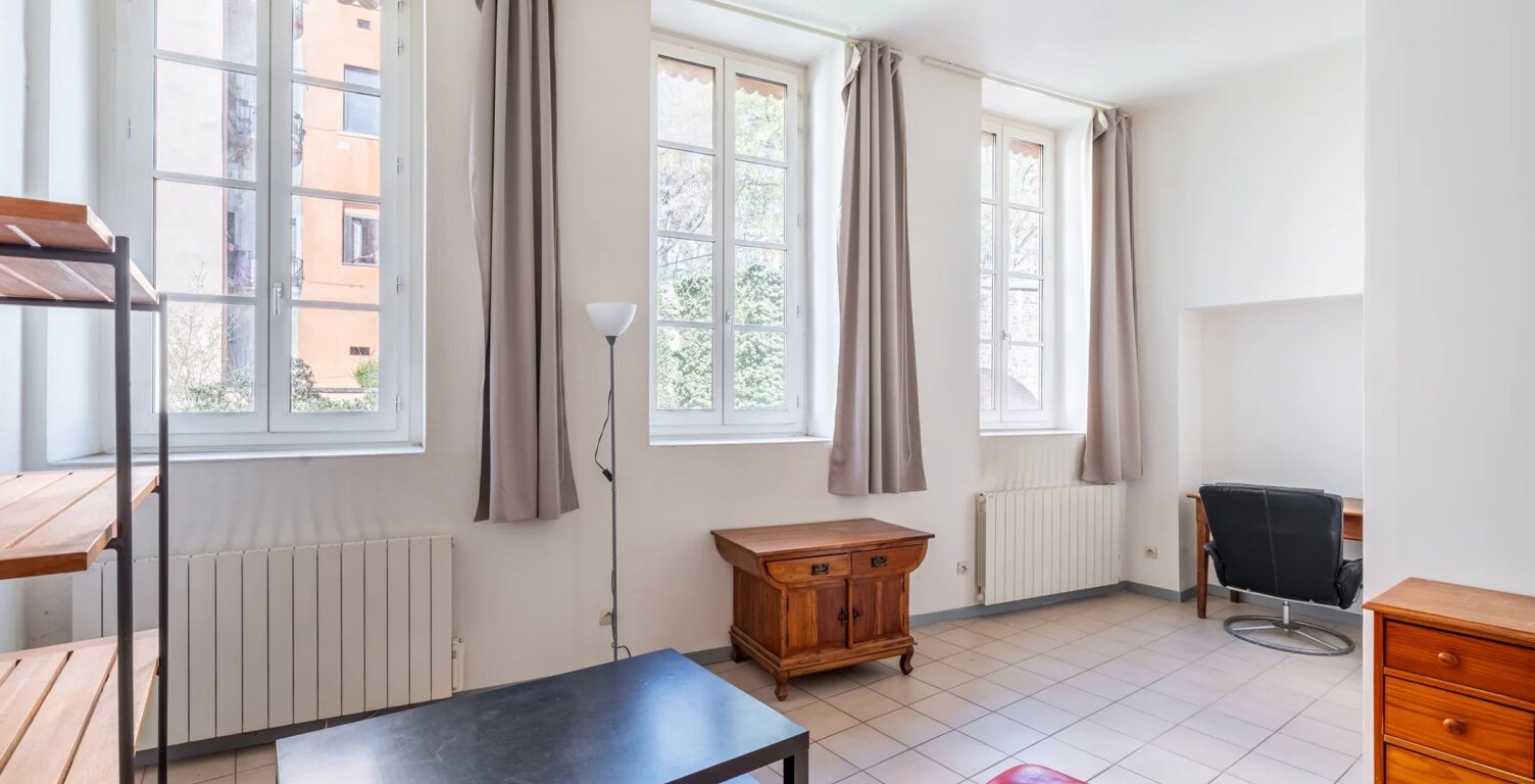 Investissement 42m2 en plein coeur de Lyon - 3ème étage avec Ascenseur — photo 1