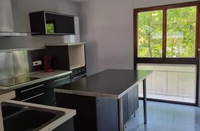 location appartement 1 300 € CC /mois à proximité de Sanary-sur-Mer (83110)
