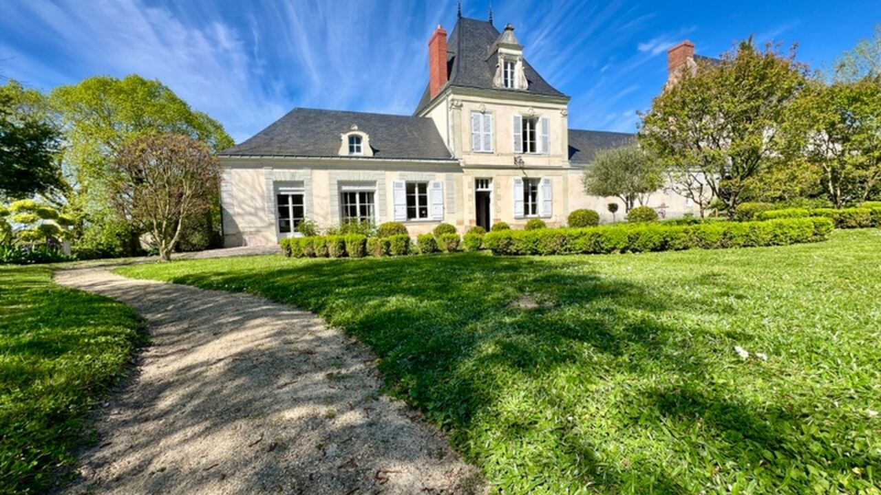 maison 9 pièces 243 m2 à vendre à Rives-du-Loir-en-Anjou (49140)