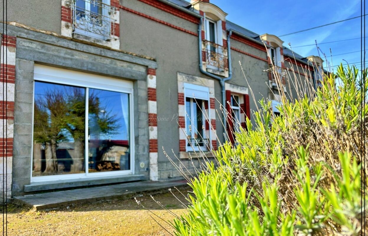 maison 4 pièces 116 m2 à vendre à Mehun-sur-Yèvre (18500)