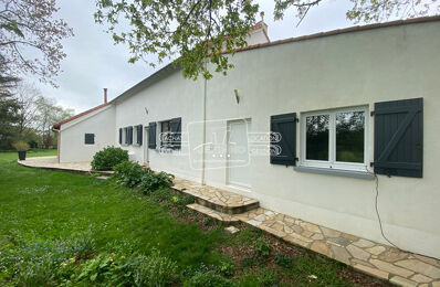 vente maison 460 600 € à proximité de La Boissière-du-Doré (44430)