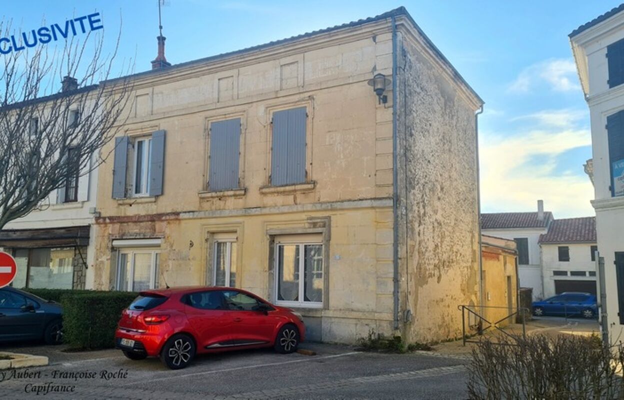 immeuble  pièces 175 m2 à vendre à Tonnay-Boutonne (17380)