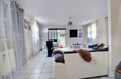 location maison 1 140 € CC /mois à proximité de Mont-Saint-Aignan (76130)