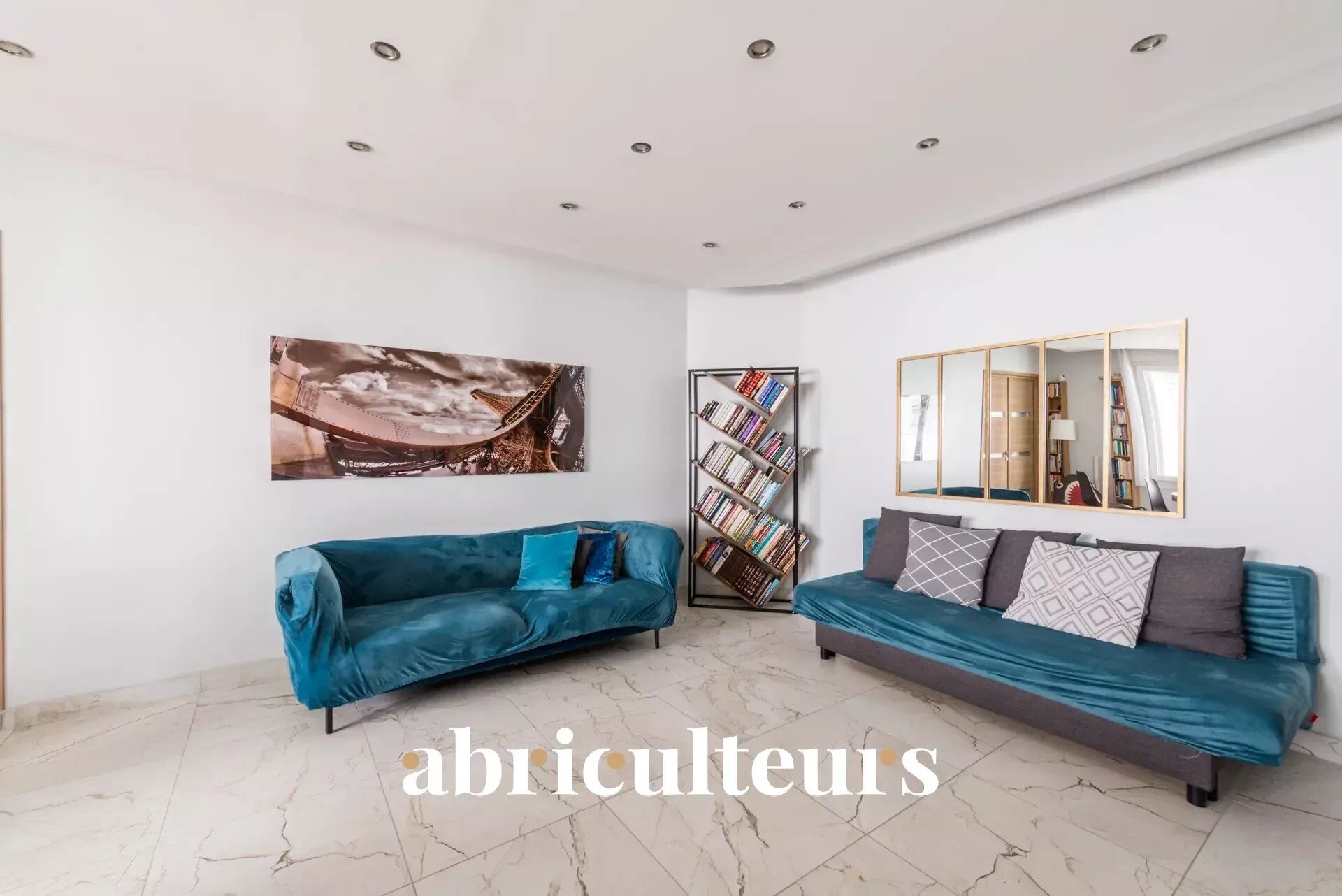 Appartement 5 pièce(s) 113 m²à vendre Courbevoie
