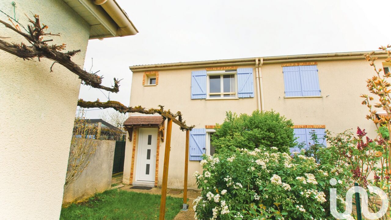 maison 4 pièces 75 m2 à vendre à Savigny-le-Temple (77176)