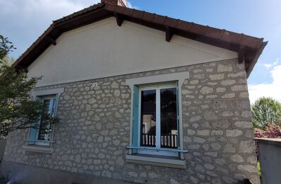 vente maison 205 000 € à proximité de Chârost (18290)