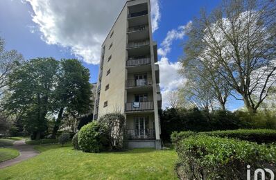 location appartement 3 900 € CC /mois à proximité de Paris 16 (75016)