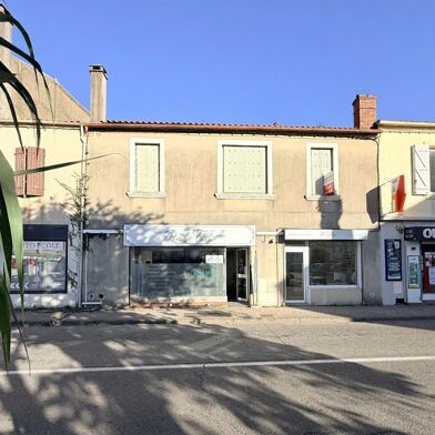 Immeuble  212000 €