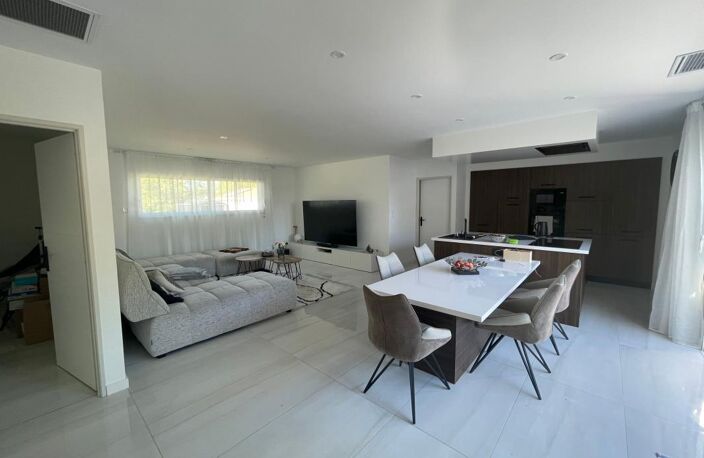 Maison de 2023 aux prestations de qualité à Saint Sever — photo 2