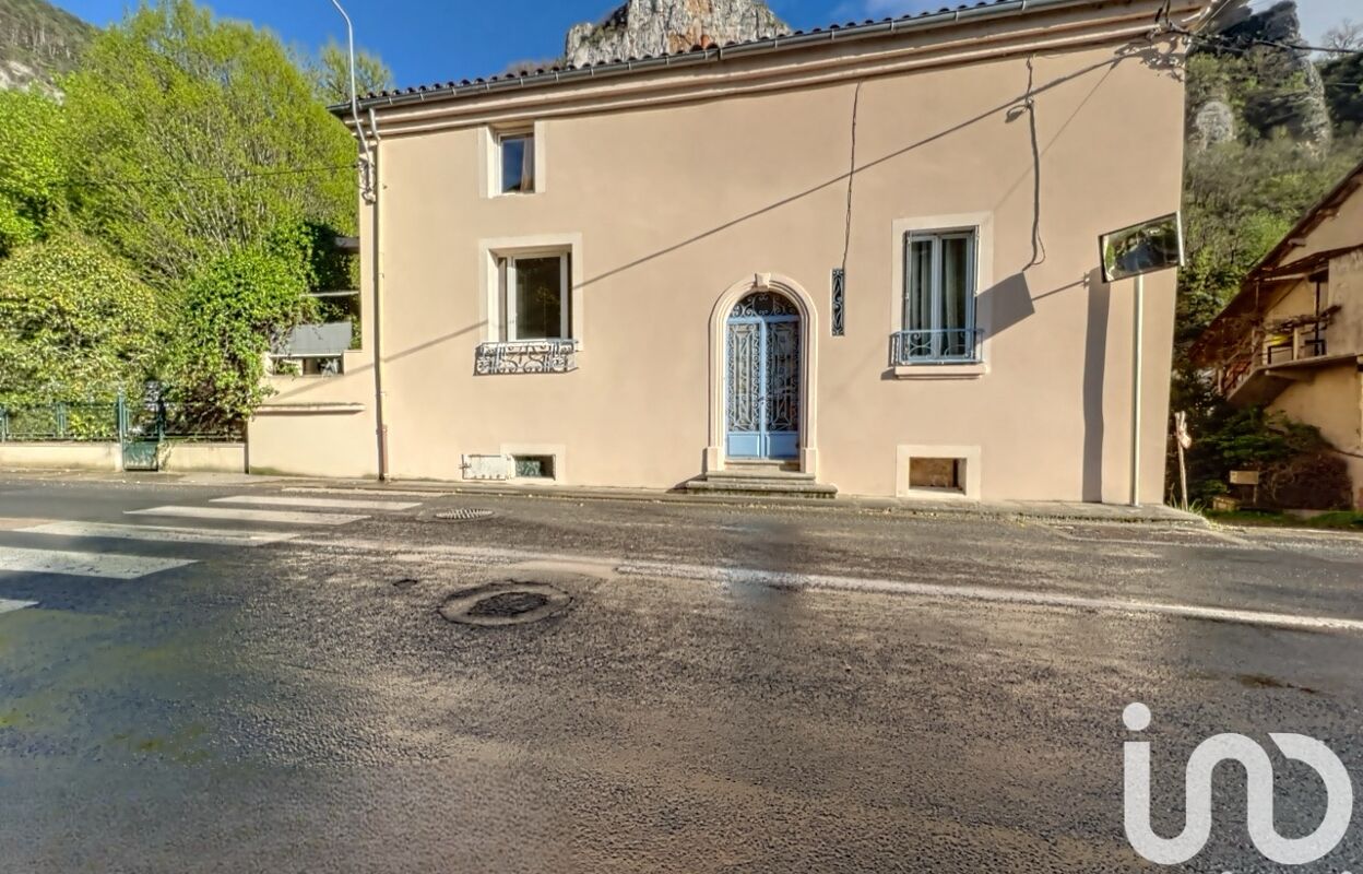 maison 10 pièces 216 m2 à vendre à Millau (12100)