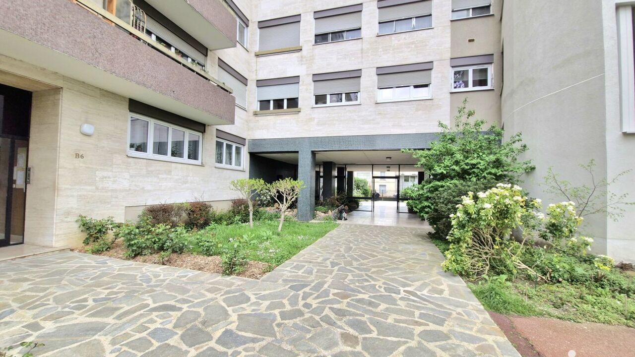 appartement 3 pièces 68 m2 à vendre à Ivry-sur-Seine (94200)