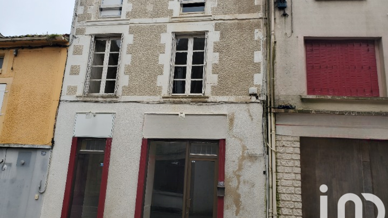 maison 5 pièces 137 m2 à vendre à La Châtaigneraie (85120)