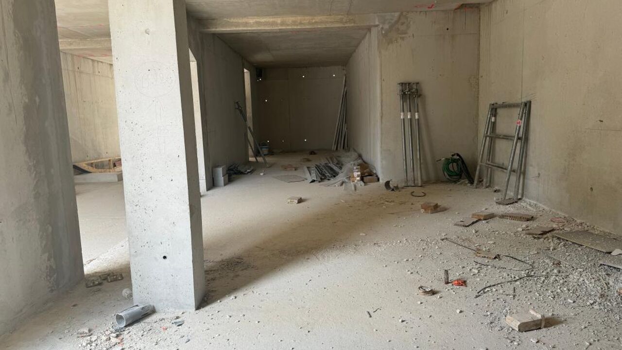 commerce  pièces 95 m2 à vendre à Ollioules (83190)