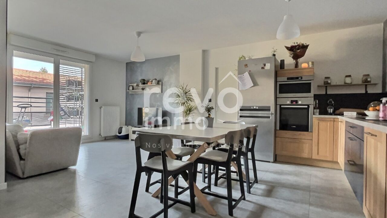 appartement 4 pièces 79 m2 à vendre à Vénissieux (69200)