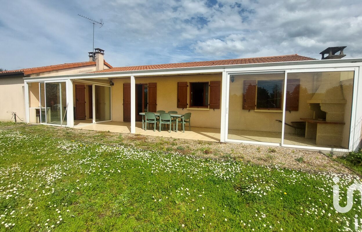 maison 4 pièces 96 m2 à vendre à Saint-Magne-de-Castillon (33350)