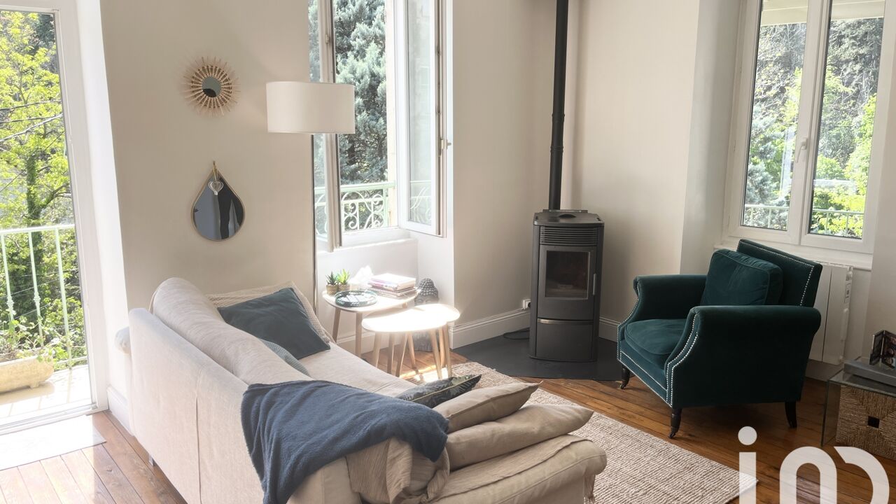 appartement 4 pièces 88 m2 à vendre à Vals-les-Bains (07600)