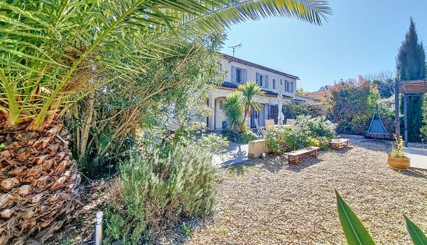 Villa / Maison 5 pièces  à vendre Aix-en-Provence 13090