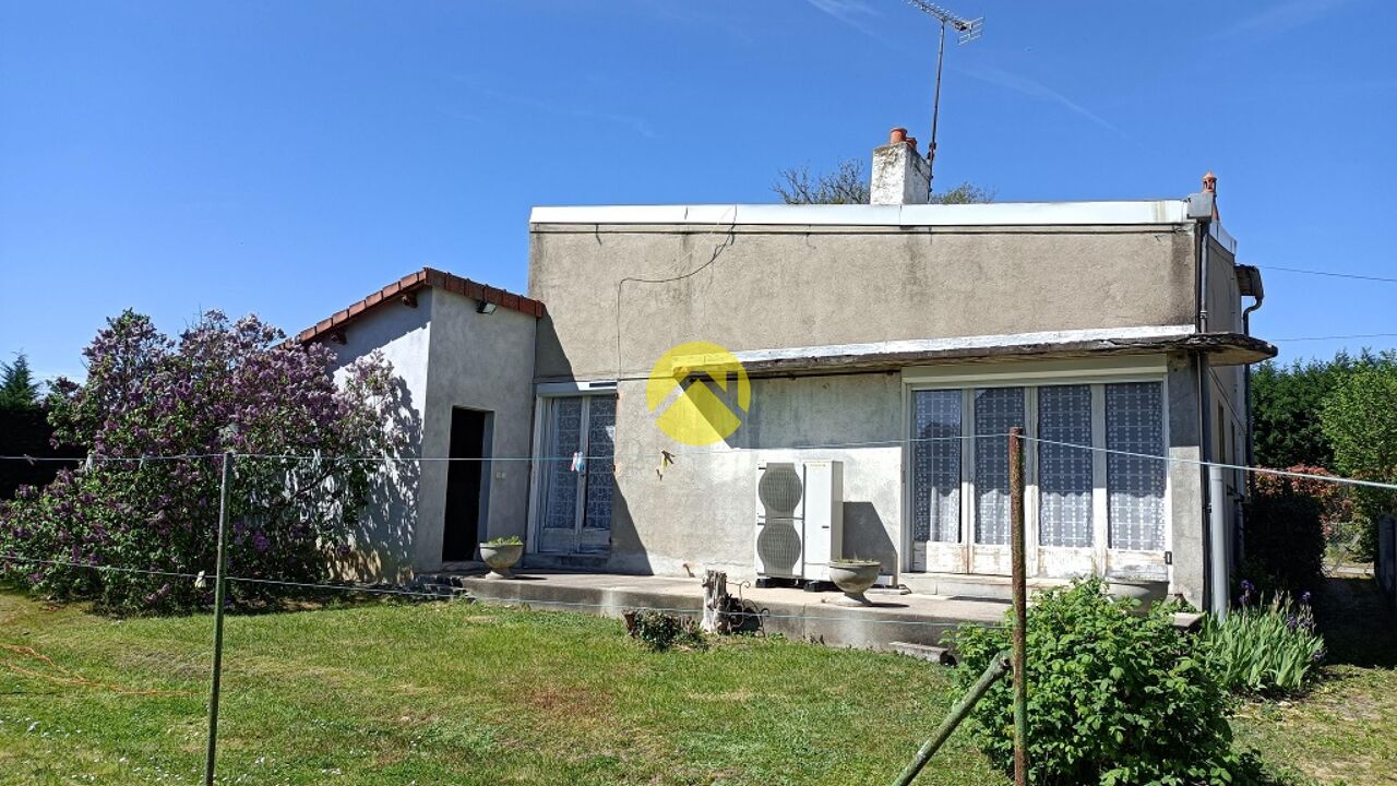 maison 5 pièces 95 m2 à vendre à Villefranche-d'Allier (03430)