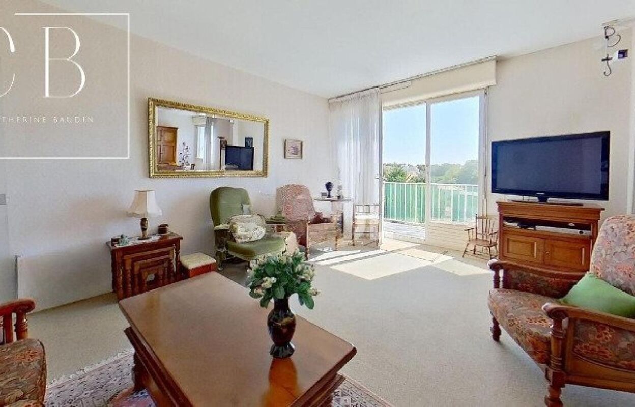appartement 5 pièces 93 m2 à vendre à La Rochelle (17000)