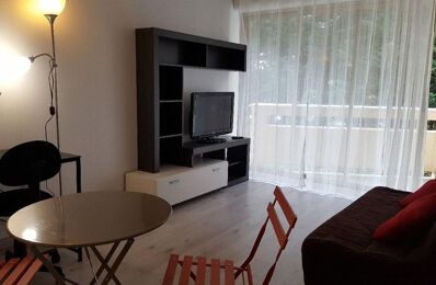 location appartement 570 € CC /mois à proximité de Budos (33720)