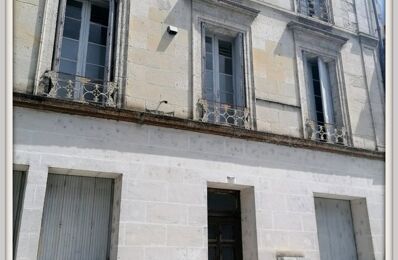 vente immeuble 126 000 € à proximité de Montmoreau (16190)