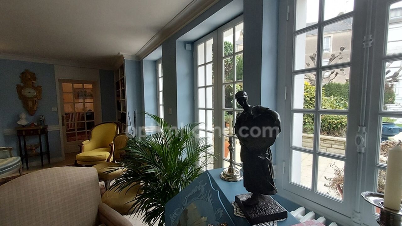 maison 8 pièces 260 m2 à vendre à Évron (53600)