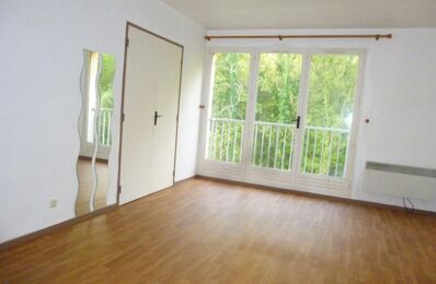 location appartement 570 € CC /mois à proximité de La Vaupalière (76150)
