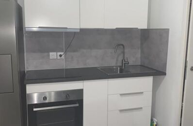 location appartement 670 € CC /mois à proximité de Châteaurenard (13160)