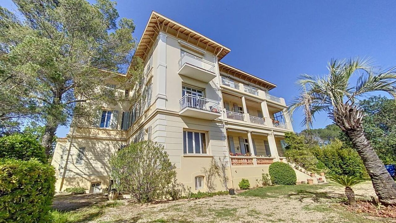 appartement 3 pièces 93 m2 à vendre à Saint-Raphaël (83530)