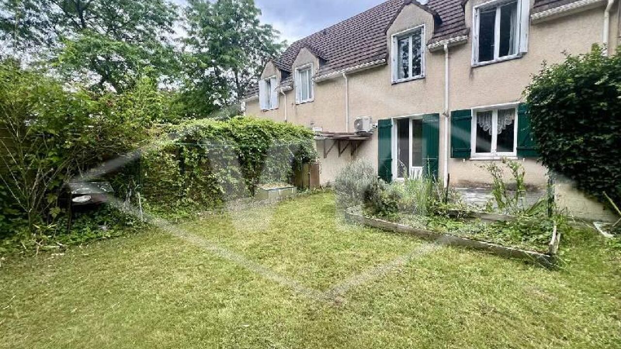 maison 6 pièces 106 m2 à vendre à Combs-la-Ville (77380)