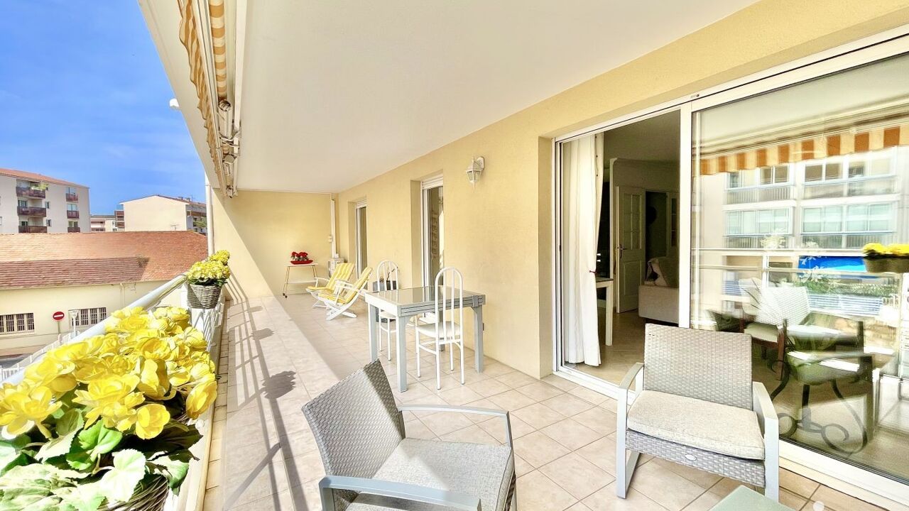 appartement 3 pièces 86 m2 à vendre à Saint-Raphaël (83530)