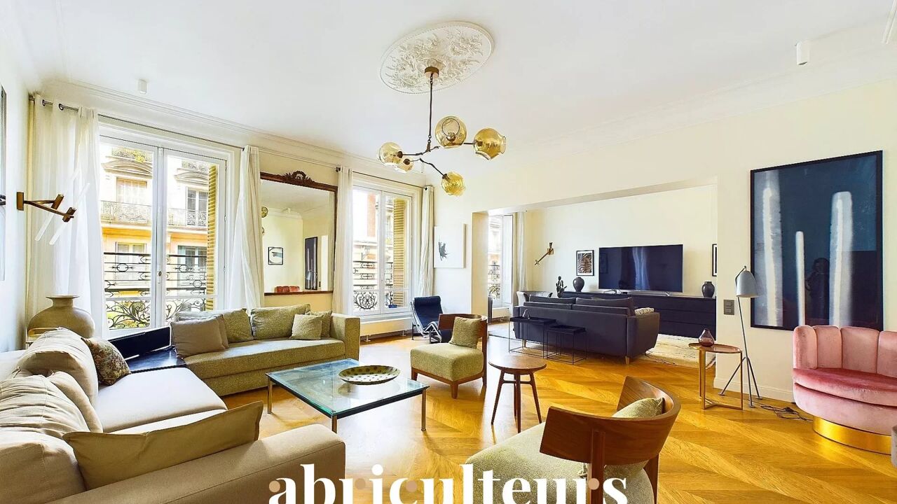 appartement 6 pièces 217 m2 à vendre à Paris 8 (75008)