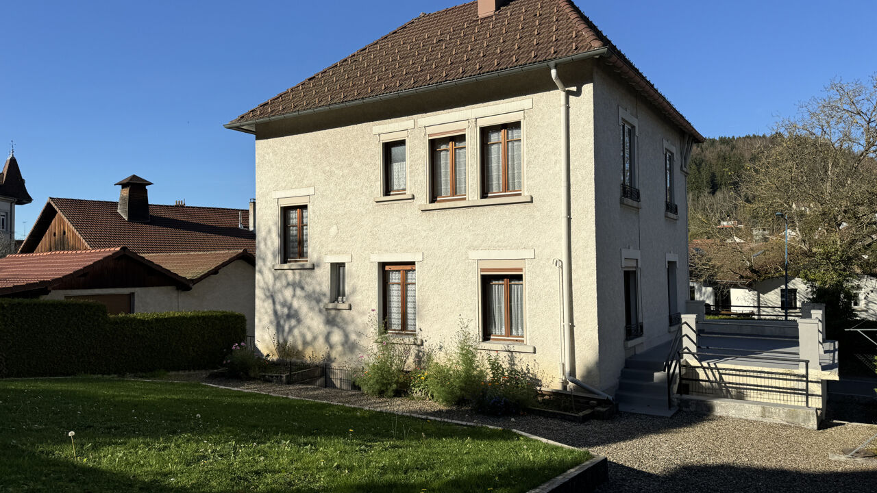 maison 5 pièces 116 m2 à vendre à Maîche (25120)