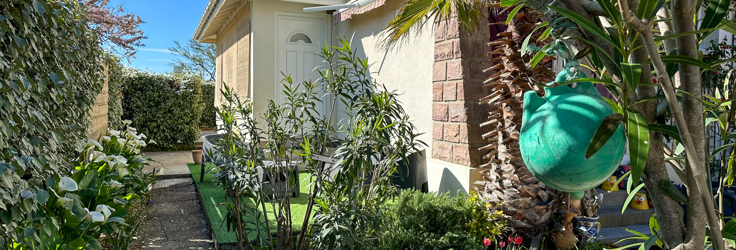 Maison 8 Pièces 180 m² à vendre à Saint-Julien-en-Born (40170)