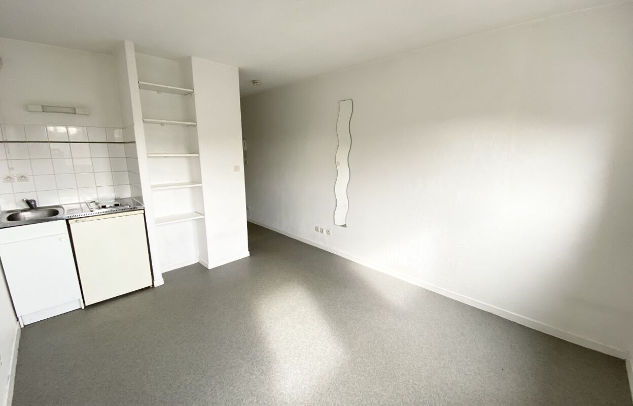 appartement 1 pièces 17 m2 à louer à Lens (62300)