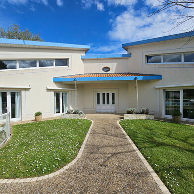 Maison 6 pièces 500000 €