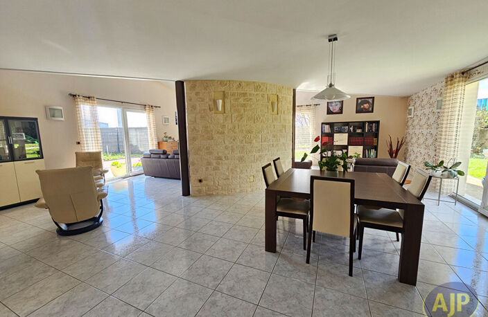 A VENDRE MAISON SAINT GEORGES DES COTEAUX — photo 3