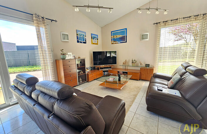 A VENDRE MAISON SAINT GEORGES DES COTEAUX — photo 4