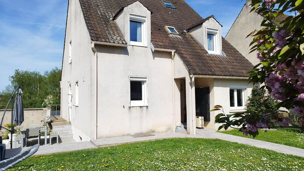 maison 7 pièces 135 m2 à vendre à Rosny-sur-Seine (78710)