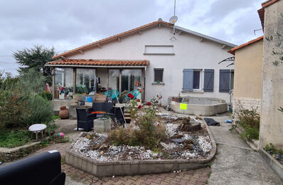 vente maison 137 800 € à proximité de Saint-Hilaire-la-Palud (79210)