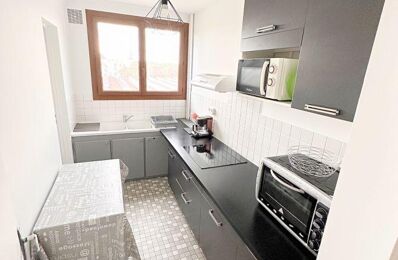 location appartement 490 € CC /mois à proximité de Saint-Julien-les-Villas (10800)