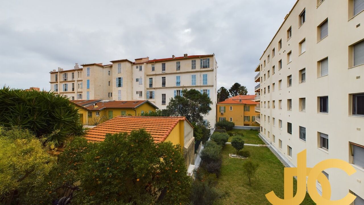 appartement 2 pièces 53 m2 à vendre à Menton (06500)