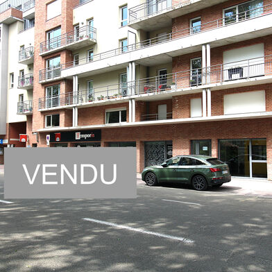 Commerce  210000 €