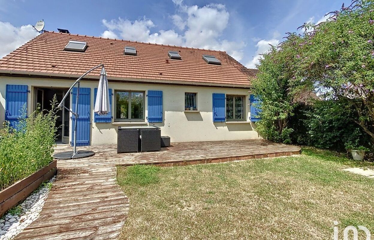 maison 5 pièces 104 m2 à vendre à Grez-sur-Loing (77880)