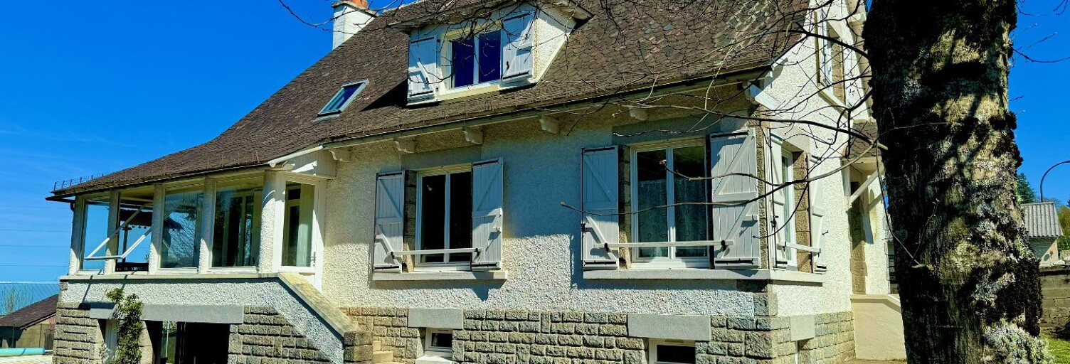 Maison 7 Pièces 155 m² à vendre à Montsalvy (15120)