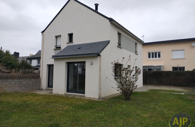 location maison 1 300 € CC /mois à proximité de Le Hézo (56450)