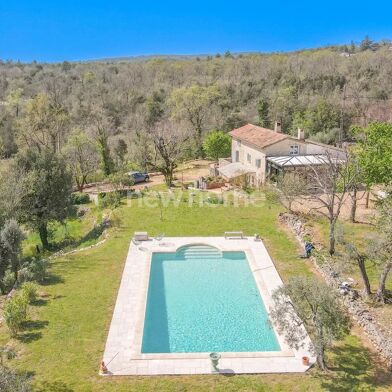 Maison 5 pièces 830000 €