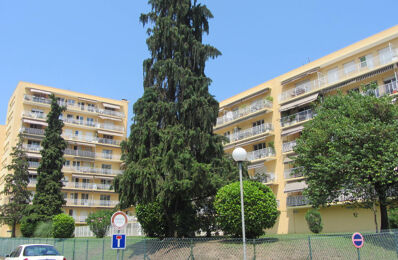 location appartement 875 € CC /mois à proximité de Châteauneuf-Grasse (06740)