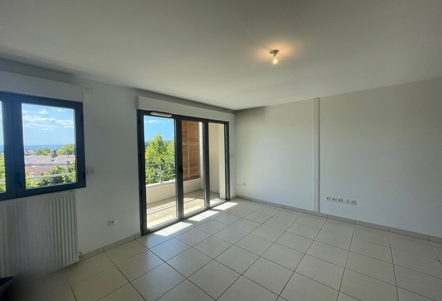 Appartement- Le Petit Provence T4 89 m2 — photo 1