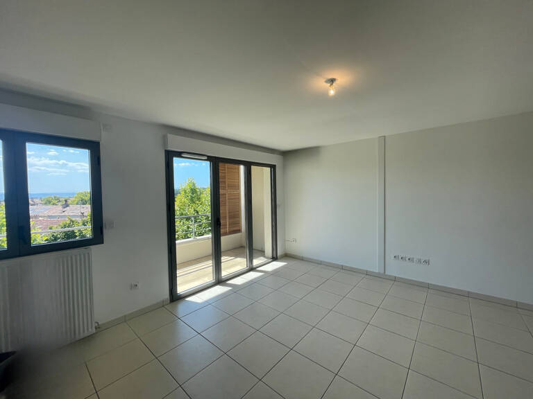 Appartement- Le Petit Provence T4 89 m2 — photo 1